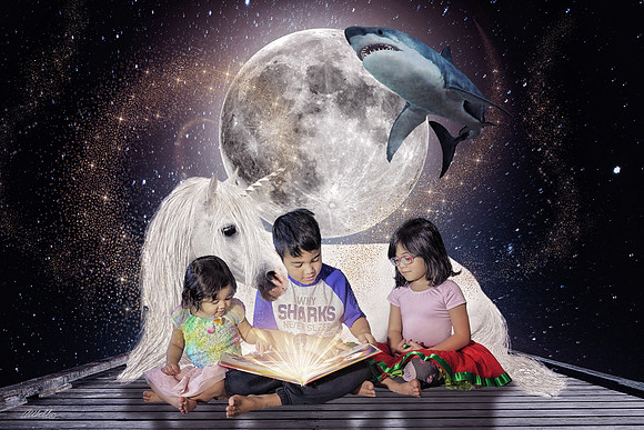 Acevedo - walktothemoon 20x14 3