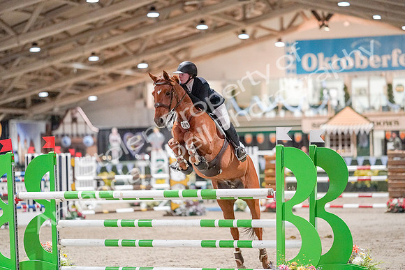 2019 - Oktoberfest II - Oct 25 - Rylee - 01928