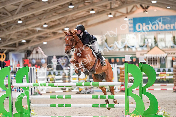2019 - Oktoberfest II - Oct 25 - Rylee - 01929